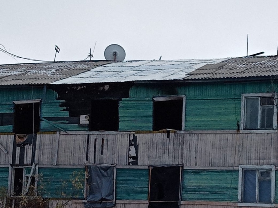 В селе Хатанга в жилом многоквартирном доме № 6 по улице Норильская ведутся восстановительные работы