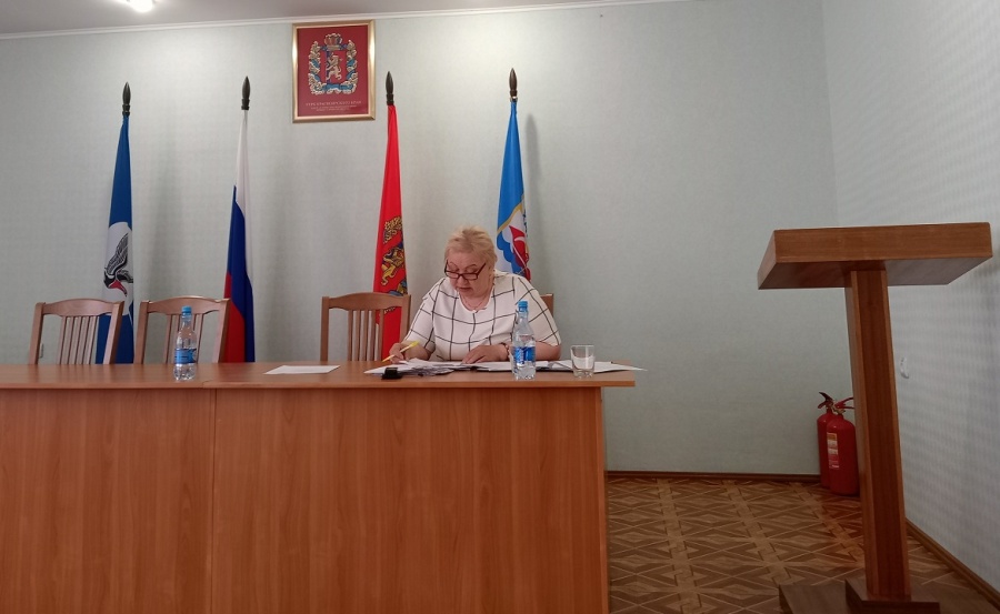 Состоялась сорок четвертая очередная сессия Хатангского сельского Совета депутатов пятого созыва